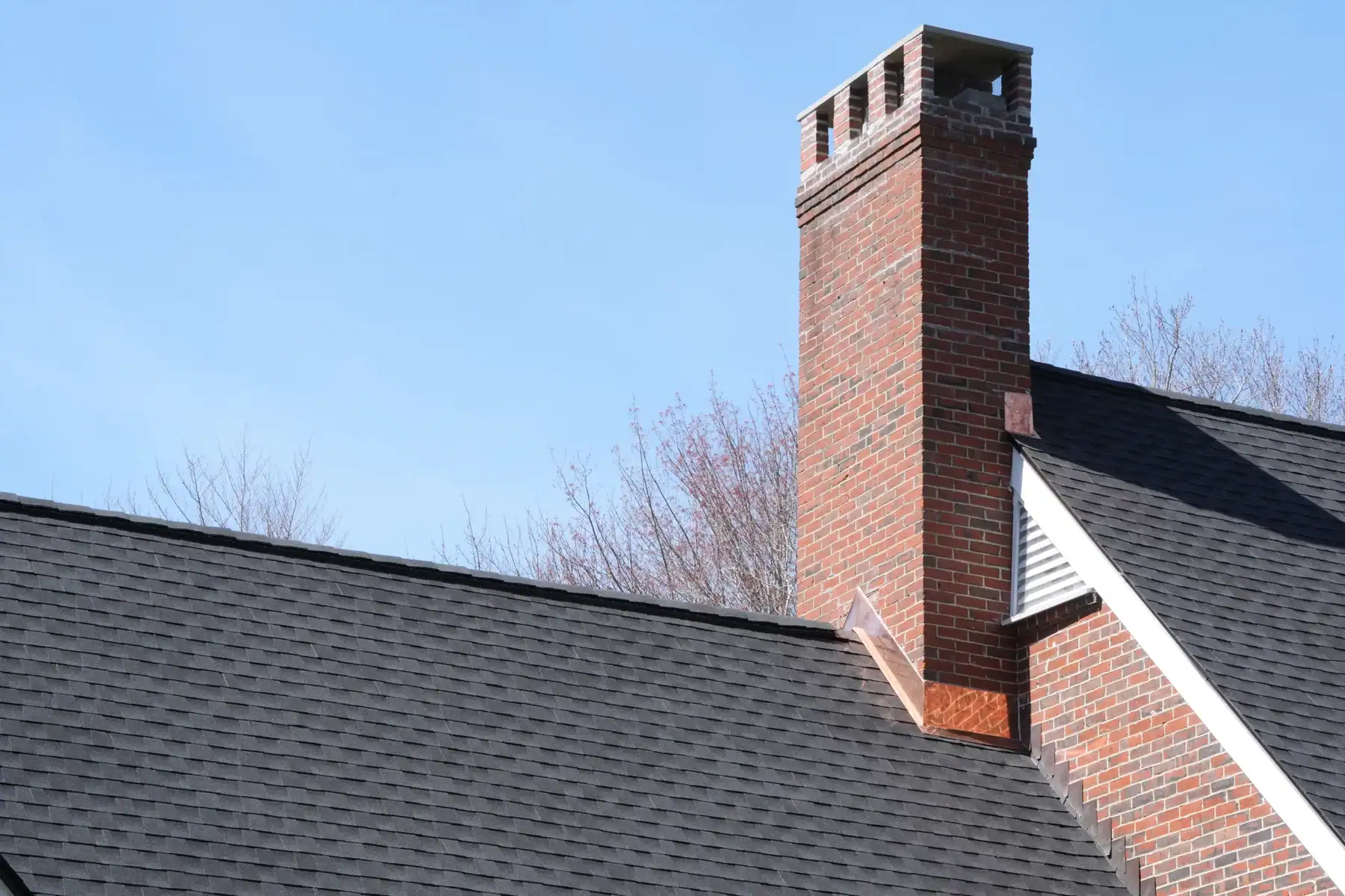 Top Indicators That Your Chimney Flashing